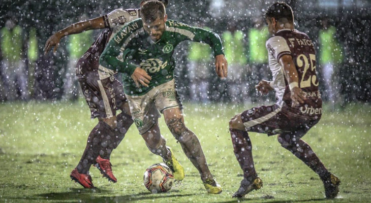  Lista grande de clubes que ainda não festejaram na elite do seu Estadual!