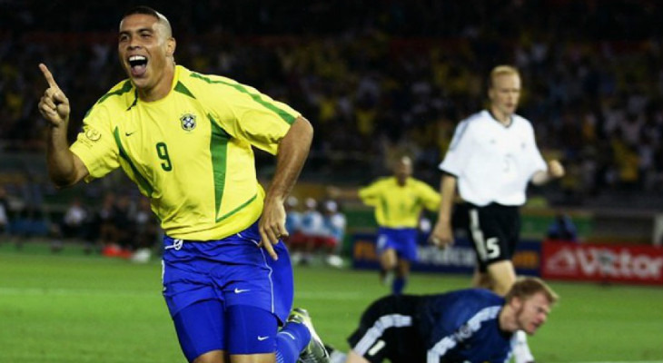  Ronaldo é o maior artilheiro entre os brasileiros na história das Copas do Mundo!