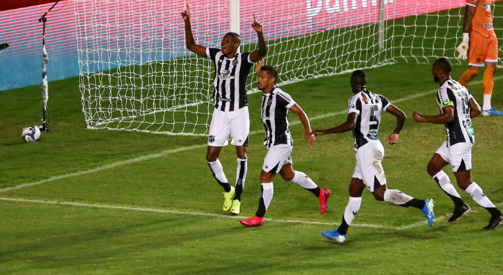  Cléber festejou seu gol e o título do Ceará na Copa do Nordeste 2020!