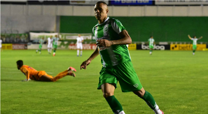  Breno Lopes, do Juventude, chegou a oito gols, assim como Léo Gamalho e Caio Dantas na artilharia da Série B!