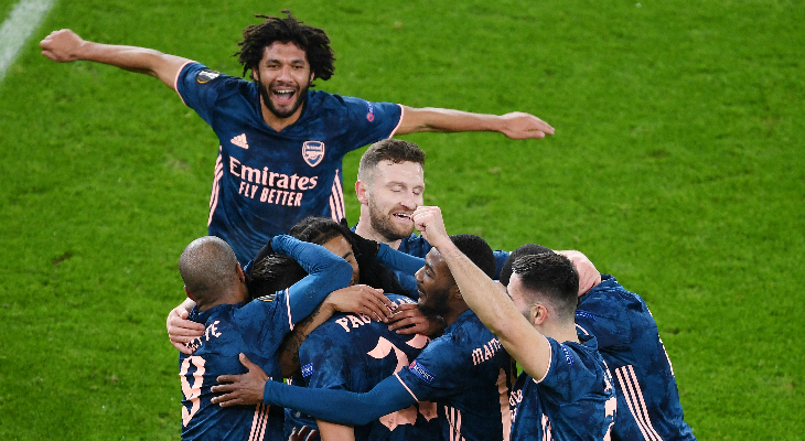  Arsenal venceu todos os cinco primeiros jogos e já está classificado na UEFA Europa League!