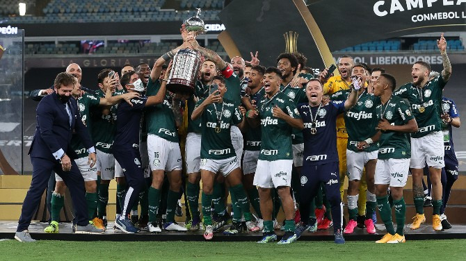  Palmeiras conquistou seu 2º título em cinco finais de Libertadores!