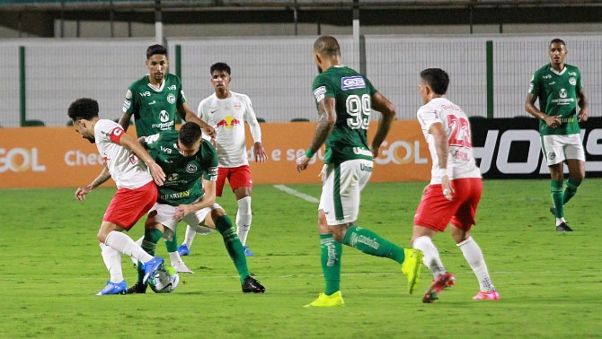  Goiás tropeçou diante do Bragantino e amargou o descenso no Brasileirão!