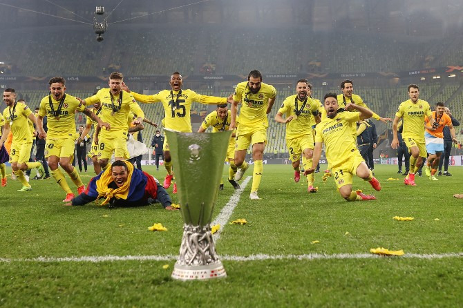  Villarreal superou o Manchester United nos pênaltis e faturou a inédita UEFA Europa League!