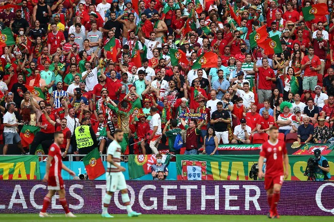  Portugal contou com a presença de mais de 55 mil torcedores em sua estreia na Eurocopa!