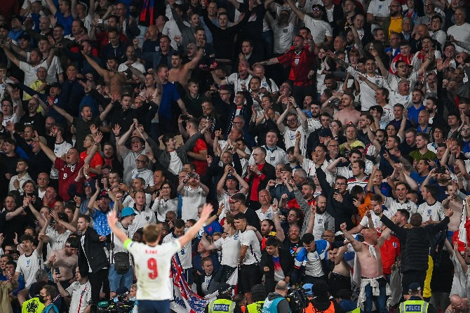  Inglaterra terá o apoio da torcida para ser campeã pela 1ª vez da Eurocopa!