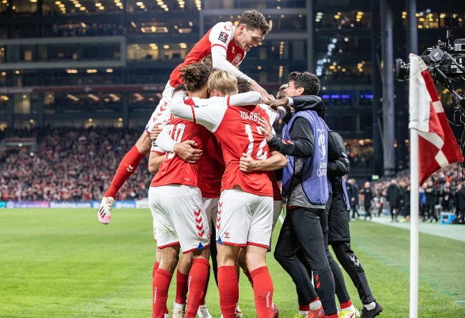  Dinamarca se classificou para a sua 6ª Copa do Mundo com duas rodadas de antecedência!