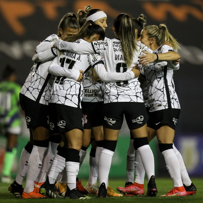  Corinthians superou o Santa Fe e foi campeão da Libertadores Feminina no Uruguai!