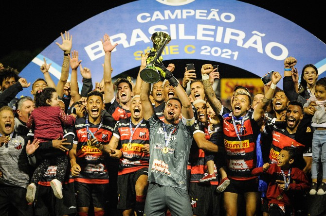  Ituano foi campeão da Série C e garantiu o acesso à Série B do Brasileirão!