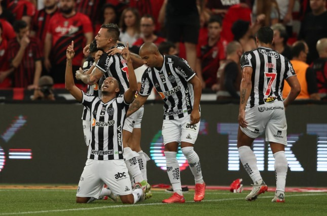  Atlético Mineiro voltou a vencer o Athletico Paranaense e faturou o título da Copa do Brasil!