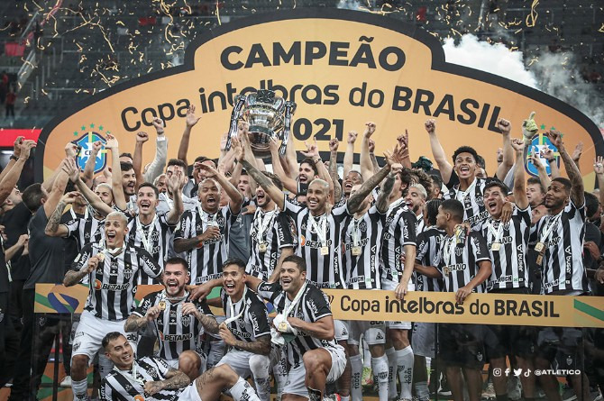  Campeão brasileiro e da Copa do Brasil, Atlético Mineiro pegará Flamengo na Supercopa do Brasil!