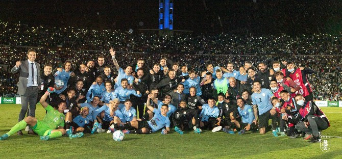  Uruguai engrossou a lista de campeões garantidos na Copa do Mundo de 2022 no Qatar!