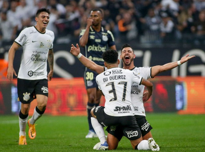  Corinthians é um dos campeões nas quartas de final da Copa do Brasil!