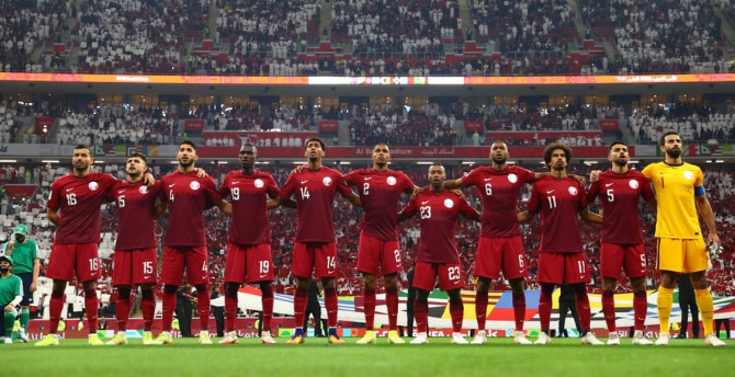  Seleção do Qatar disputa sua primeira Copa do Mundo