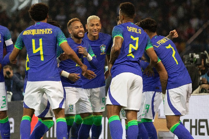  Brasil leva vantagem contra os rivais de todos os continentes em Copas do Mundo!