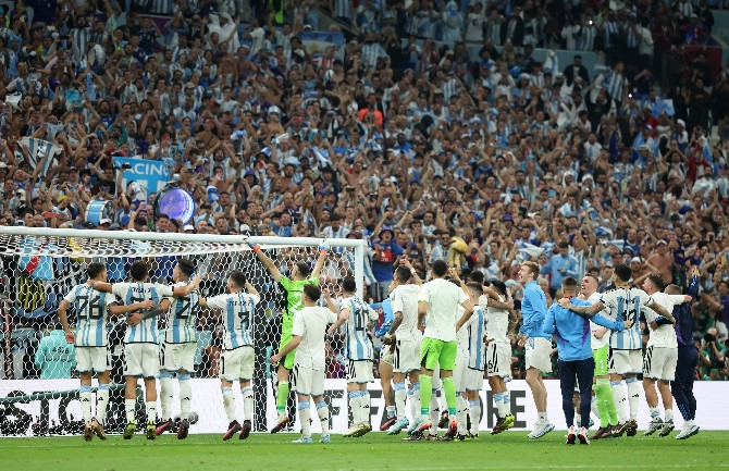  Torcida da Argentina lotou as arquibancadas e deu grande show na Copa do Mundo 2022!