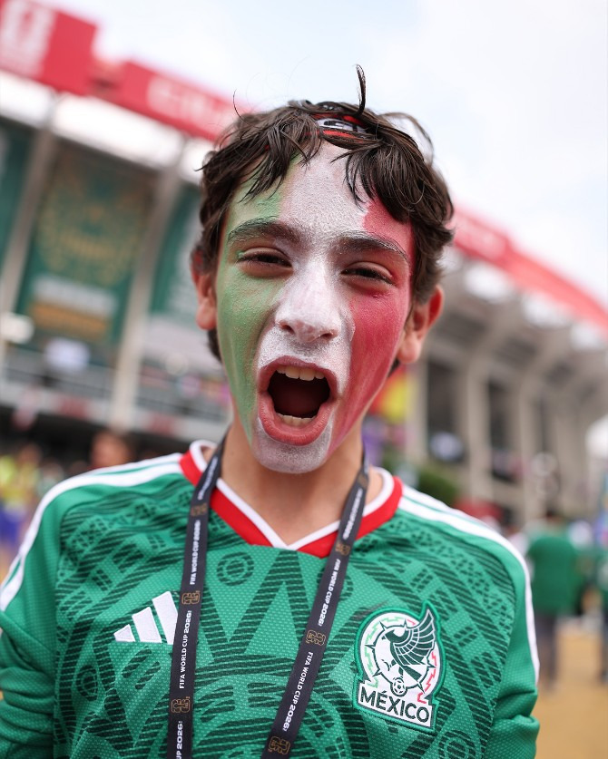  México conta com o apoio da torcida para voltar às quartas de final da Copa!
