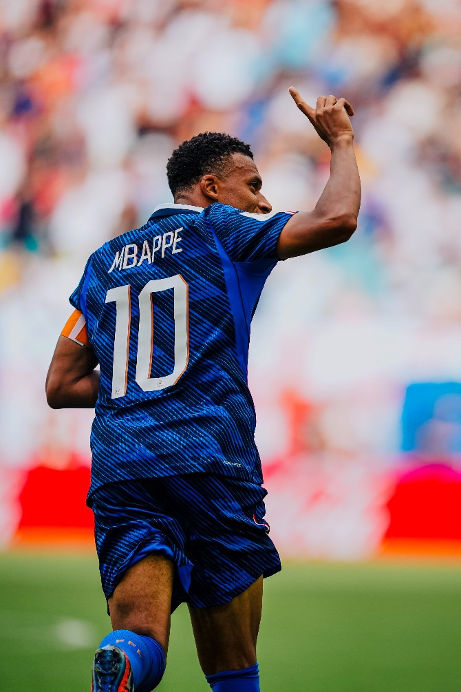  Mbappé marcou dois gols na disputa de 3º lugar e chegou a 10 na Copa 2026!
