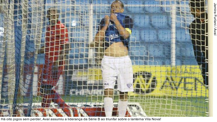  Há oito jogos sem perder, Avaí assumiu a liderança da Série B ao triunfar sobre o lanterna Vila Nova!