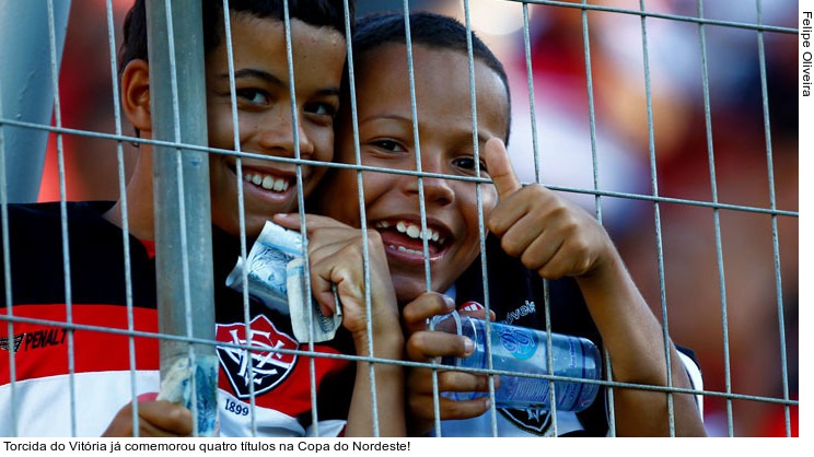  Torcida do Vitória já comemorou quatro títulos na Copa do Nordeste!